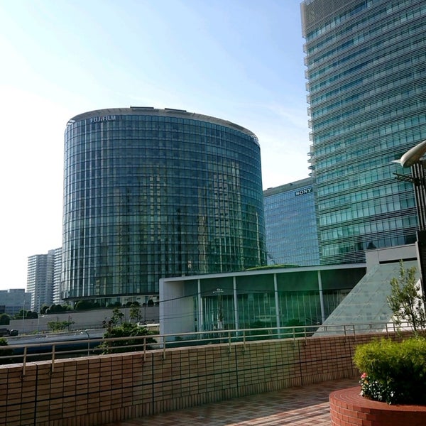 次での写真 富士フイルムビジネスイノベーション 横浜みなとみらい事業所 みなとみらい21のオフィス 次での写真 富士フイルムビジネスイノベーション 横浜みなとみらい事業所 みなとみらい21のオフィス
