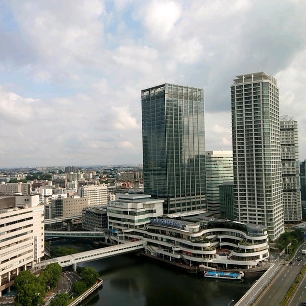 次での写真 富士フイルムビジネスイノベーション 横浜みなとみらい事業所 みなとみらい21のオフィス 次での写真 富士フイルムビジネスイノベーション 横浜みなとみらい事業所 みなとみらい21のオフィス