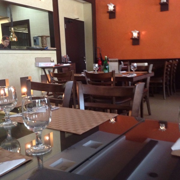 6/22/2014 tarihinde Håkan F.ziyaretçi tarafından Tangerine Restaurant'de çekilen fotoğraf