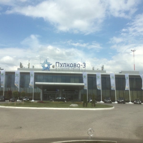 6/16/2016 tarihinde Sziyaretçi tarafından Business Aviation Center Pulkovo-3'de çekilen fotoğraf