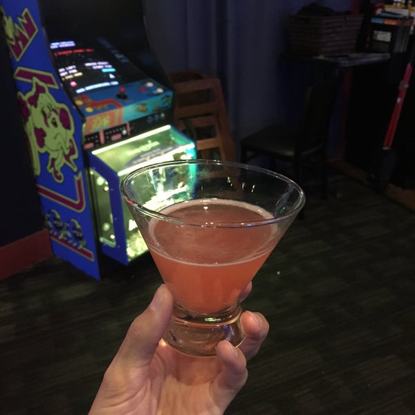 Photo taken at Dave &amp; Buster&#39;s by Jeffrey G. on 12/29/2015