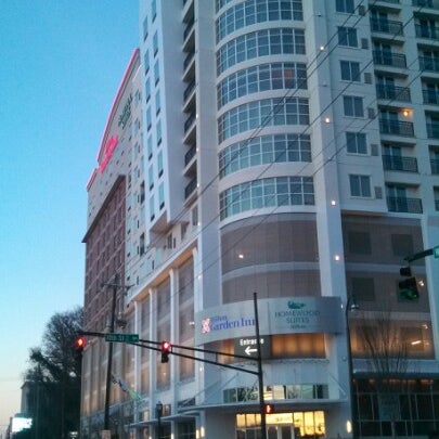 Photo taken at Hilton Garden Inn Atlanta Midtown by Friar F. on 1/21/2013