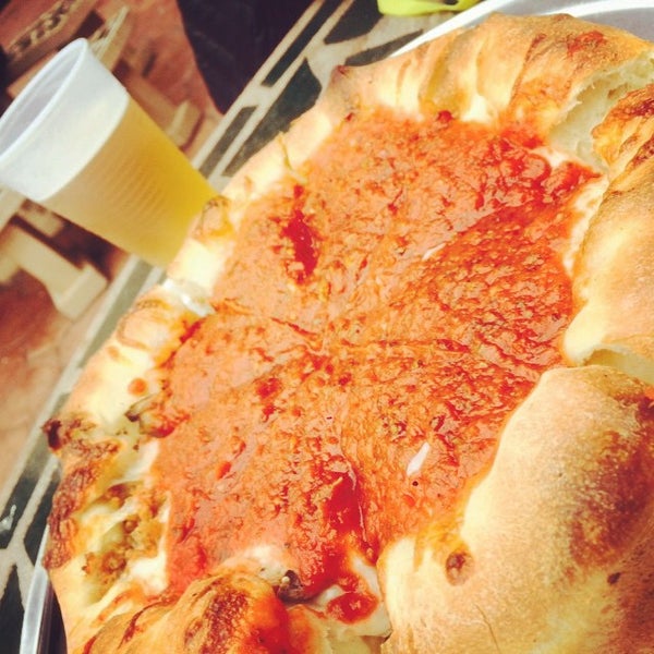 Foto tirada no(a) Asaggio Pizza Pasta Plus por ibotch em 5/25/2015
