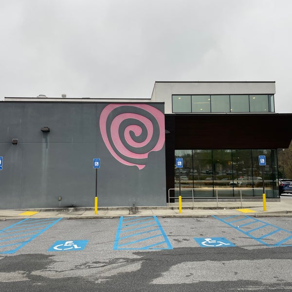 Sweet Hut Bakery & Cafe East Cobb 4 tips from 290 visitors