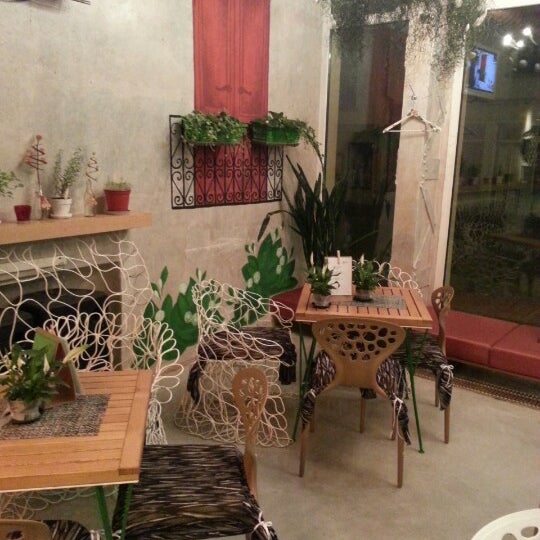 Foto tirada no(a) Restorāns &quot;Dārzs&quot; - Lounge por Janis L. em 11/25/2012