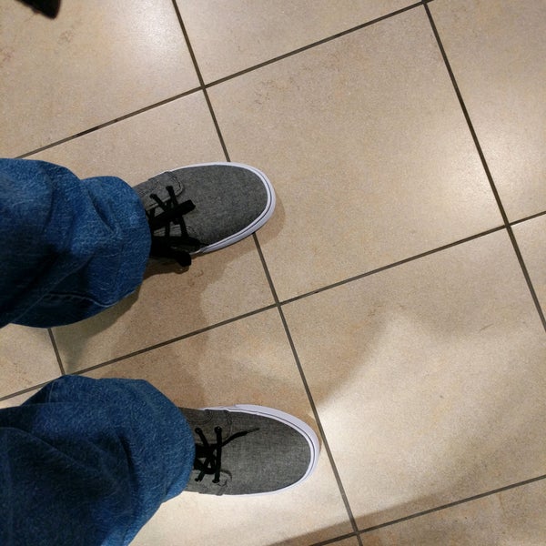 payless shoes scarborough