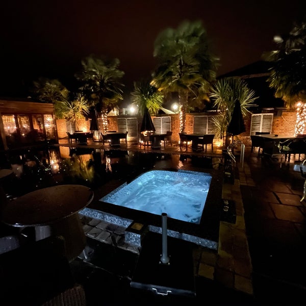 Crazy Bear Hotel Hotel in Beaconsfield