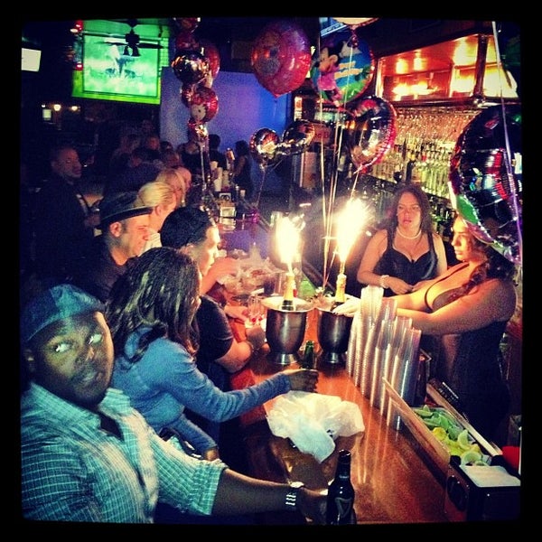 Foto diambil di Tropix Bar &amp; Lounge oleh Alexander F. pada 9/30/2012