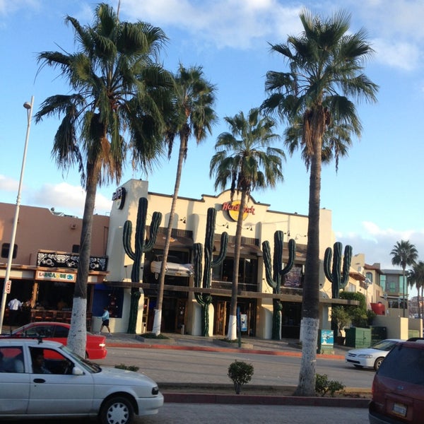 Hard Rock Cafe Cabo San Lucas (Ahora cerrado) - Blvd. Marina L-17 L-28 C