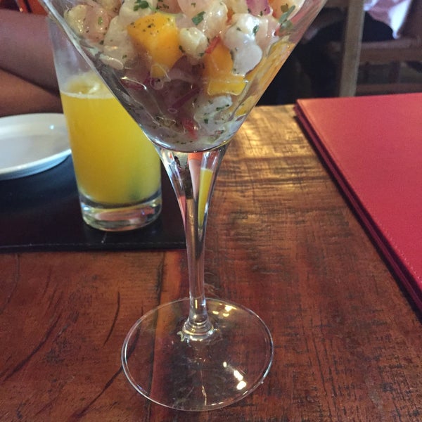 8/22/2015 tarihinde Eide O.ziyaretçi tarafından Restaurante Miya'de çekilen fotoğraf