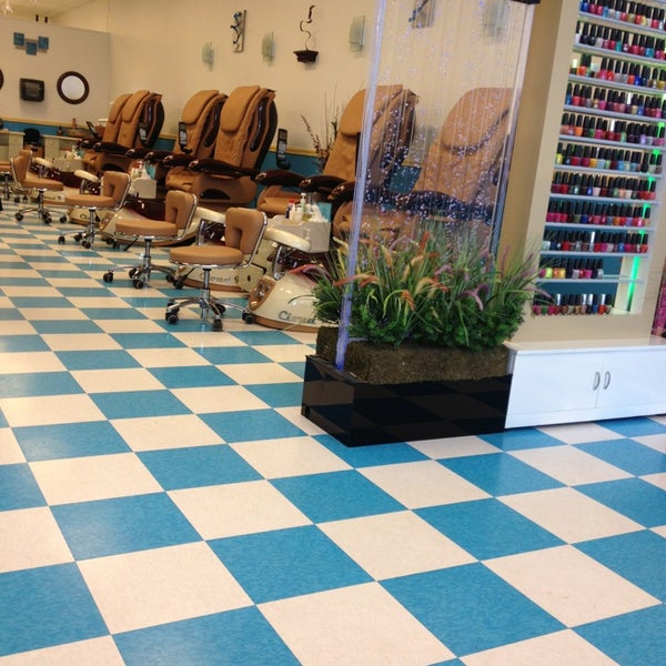 Starlight Nails & Spa Manchester, PA