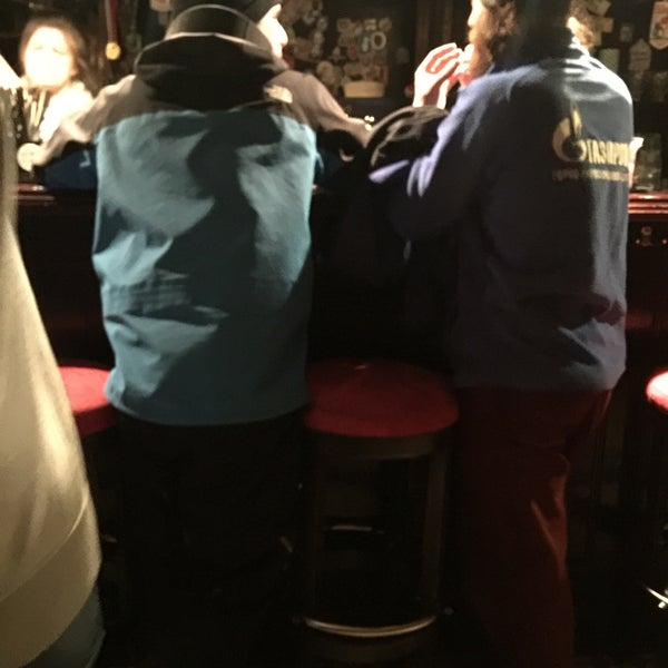 11/20/2015にТетя М.がThe Kenny Pubで撮った写真