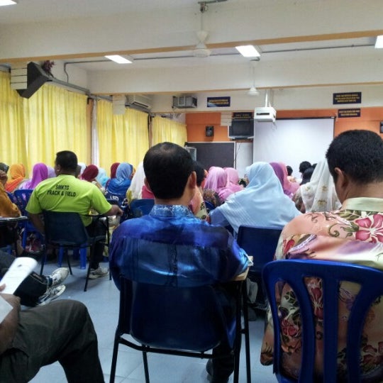 Smk Telok Gadong