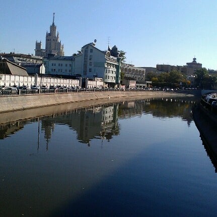 Комиссариатский мост москва