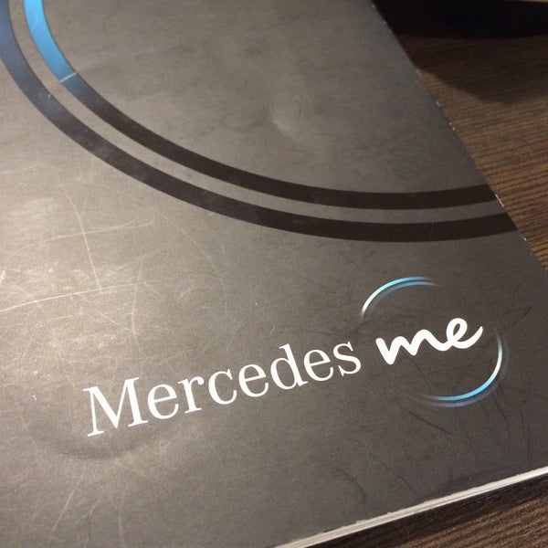 Das Foto wurde bei Mercedes Me von Marina 💛💙💛 M. am 1/17/2015 aufgenommen