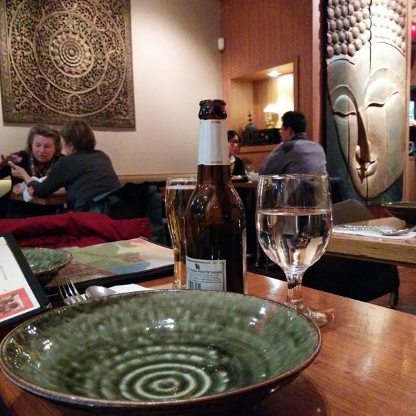 thai basil restaurant toronto