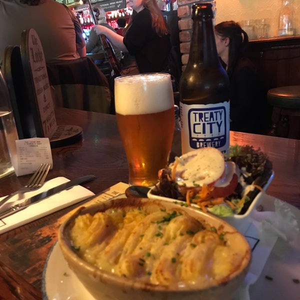 Photo taken at The Locke Bar &amp; Oyster House by Brew L. on 8/17/2019