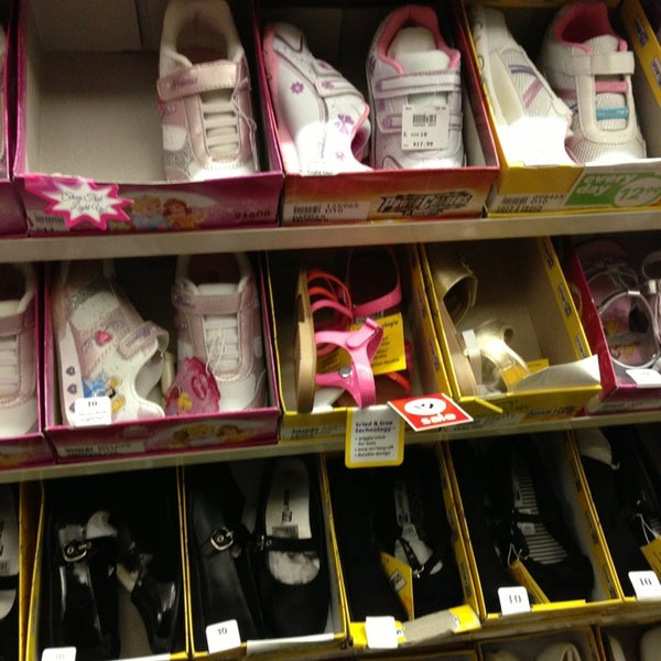 payless shoes denver