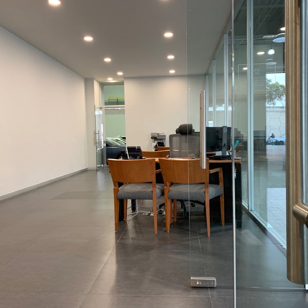 Mazda Zapata Automotive Repair Shop