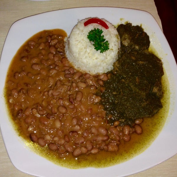 Seco de res - delicious tender slow-cookef beef with beans and rise.