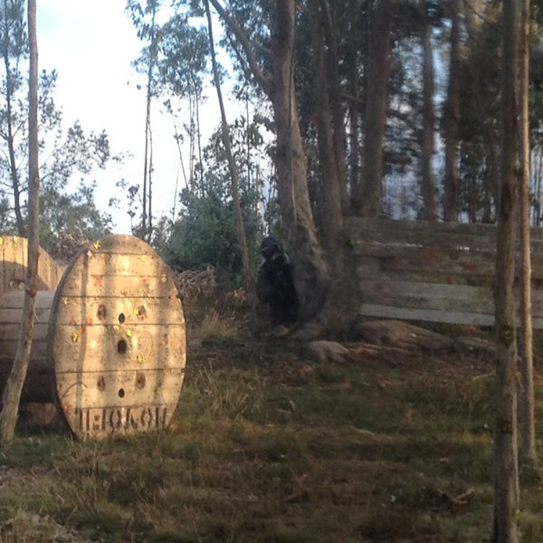 "APZ Paintball" Área Paintball Zapateira Campo de Paintball en A Coruña