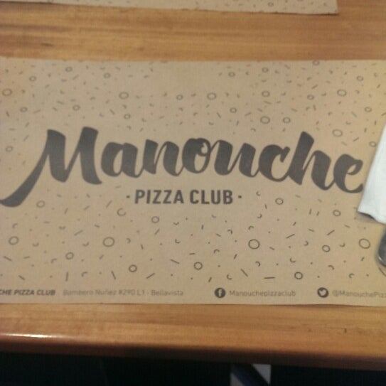 Photo taken at Manouche Pizza Club by Jhon D. on 4/15/2014