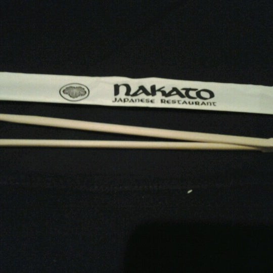 Foto scattata a Nakato Japanese Restaurant da David R. il 10/22/2012