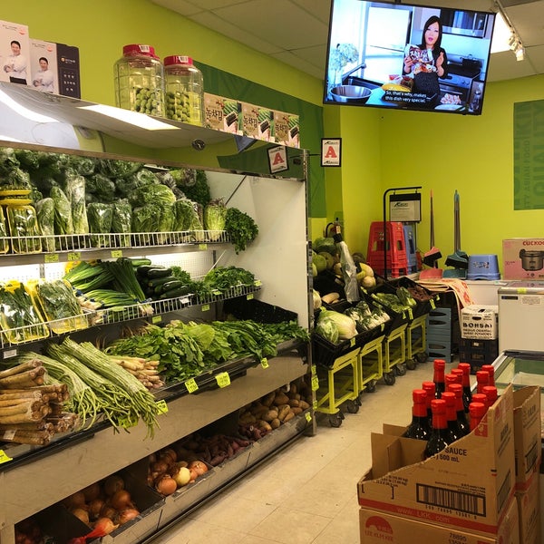 Kimchi Oriental Market Grocery Store