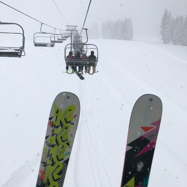 Photo taken at Tahoe Donner Ski Resort by Krista S. on 3/15/2020