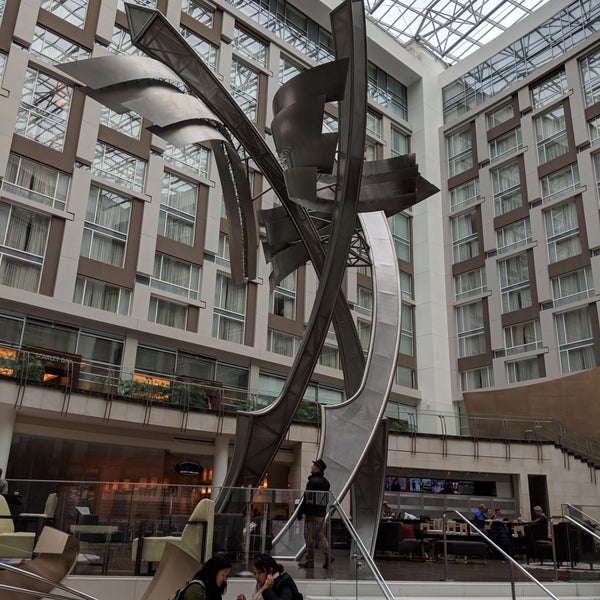 Photo taken at Marriott Marquis Washington, DC by Kenneth T. on 3/8/2019