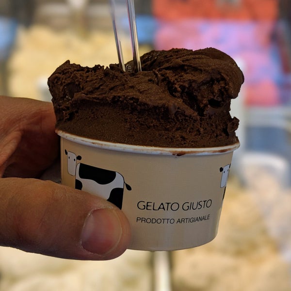 Photo taken at Gelato Giusto by Kenneth T. on 4/7/2019