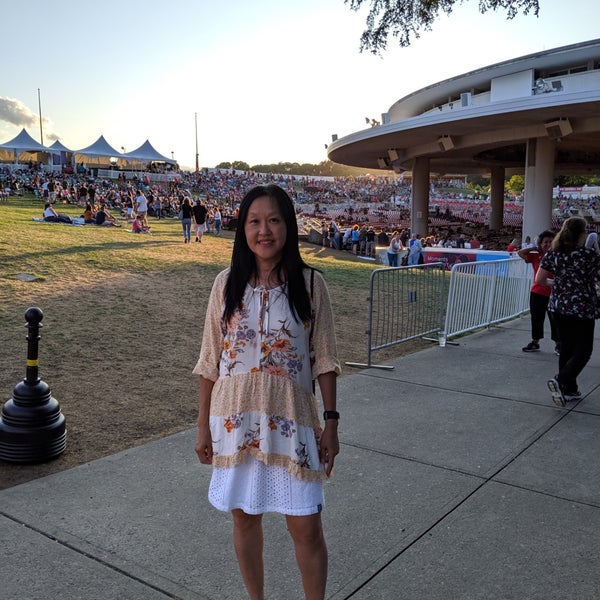 Photo taken at PNC Bank Arts Center by Kenneth T. on 8/10/2019