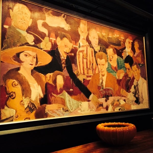 5/17/2014 tarihinde Claire C.ziyaretçi tarafından The Round Table Restaurant, at The Algonquin'de çekilen fotoğraf