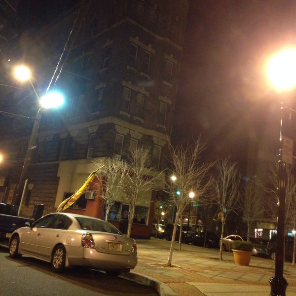 Bubbles Laundromat Union City, NJ