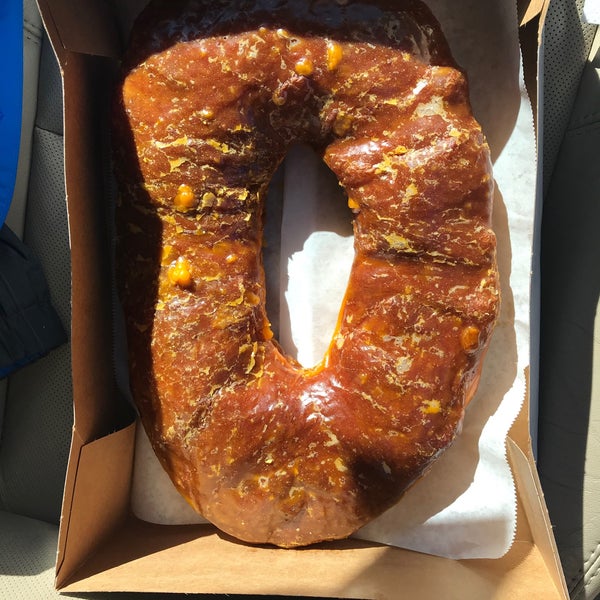 Photo taken at Round Rock Donuts by Kimberly C. on 10/27/2019