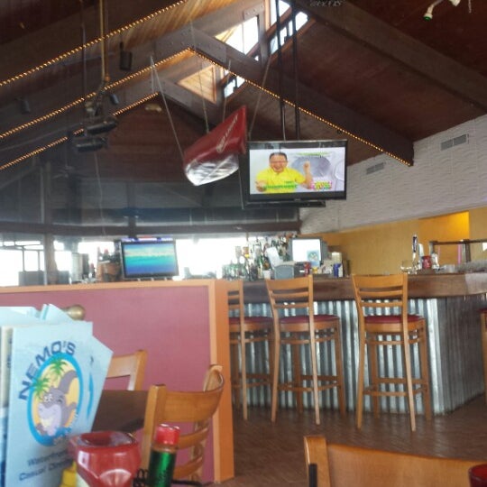 Photo taken at Nemo&#39;s Bar and Grill by Harold M. on 1/18/2014