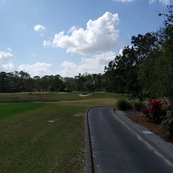 รูปภาพถ่ายที่ Disney&#39;s Magnolia Golf Course โดย Sundeep R. เมื่อ 2/9/2021