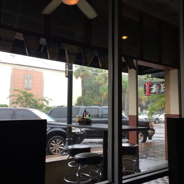 Photo taken at Lola&#39;s Burrito &amp; Burger Joint by Corinna H. on 9/17/2015