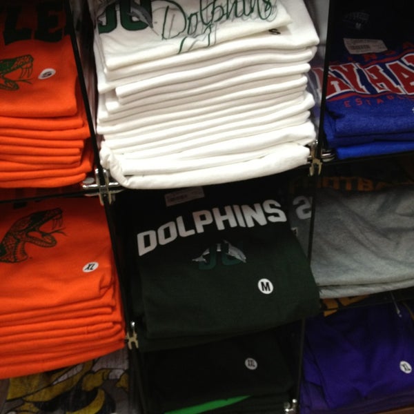 Football Fanatics (Now Closed) Sporting Goods Retail in Jacksonville