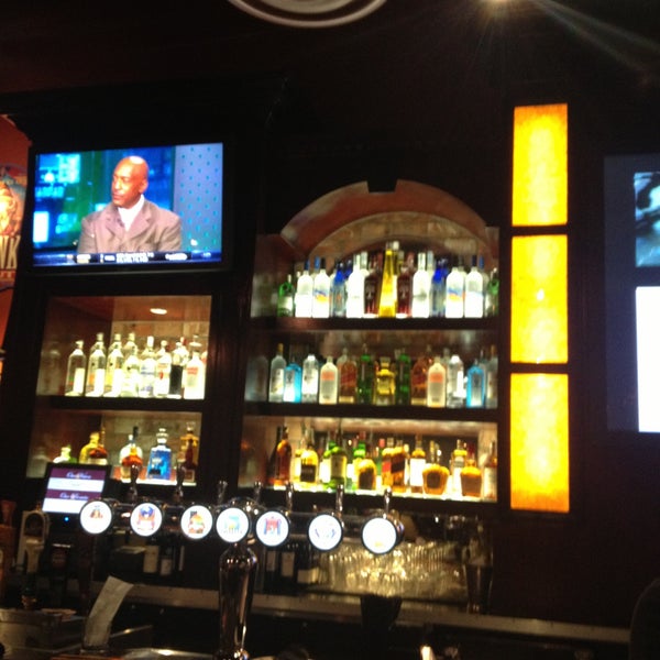 Photo taken at BJ&#39;s Restaurant &amp; Brewhouse by Cal S. on 5/15/2013