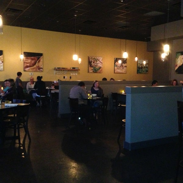8/16/2013 tarihinde Kim W.ziyaretçi tarafından Table 128 Bistro + Bar'de çekilen fotoğraf