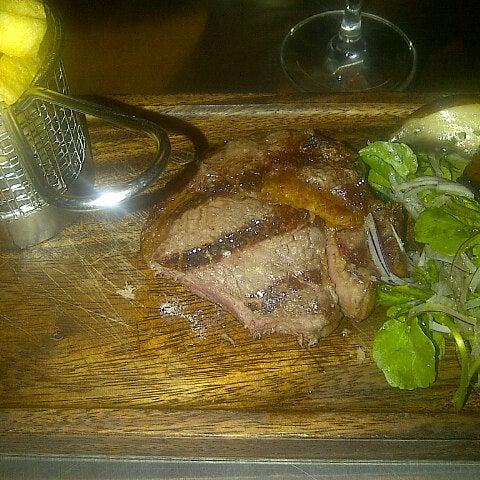 Cheese plate is fabulous, squid is even better, but even better than that is the rib eye steak... Absolutely gorg!