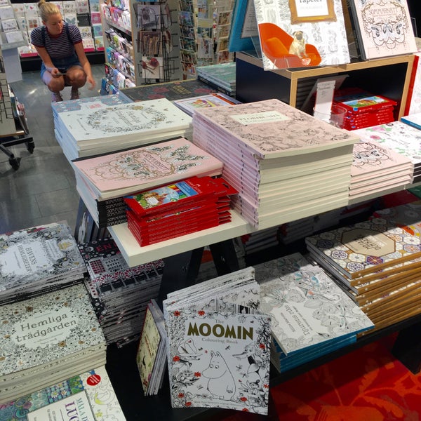 Photos at Akademibokhandeln - Bookstore in Inom Vallgraven