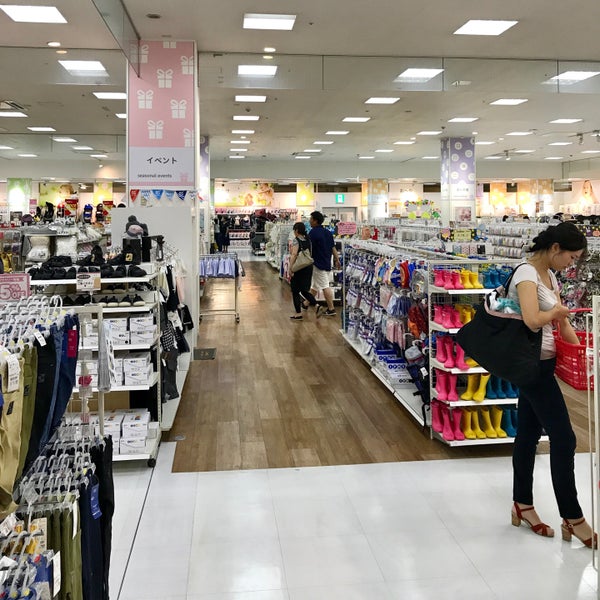 アカチャンホンポ 福岡市 福岡県
