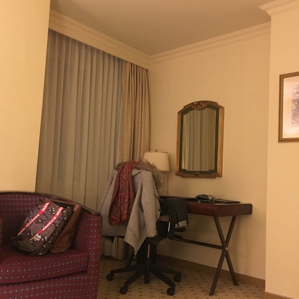 Photo taken at Hilton Antwerp Old Town by Debby C. on 3/11/2018