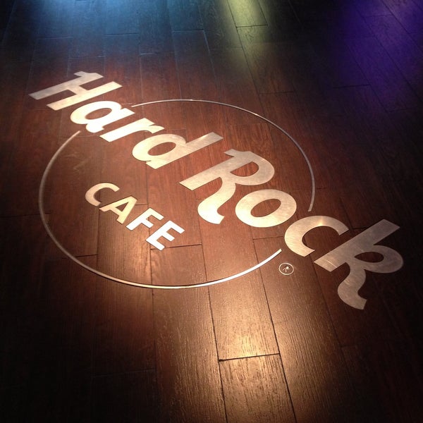 4/20/2013에 Roberto A.님이 Hard Rock Cafe Santiago에서 찍은 사진