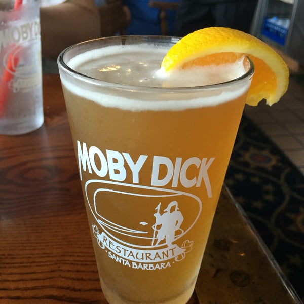 7/31/2016 tarihinde Anne L.ziyaretçi tarafından Moby Dick Restaurant'de çekilen fotoğraf