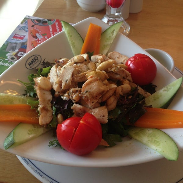 mado cafe cafe in baku