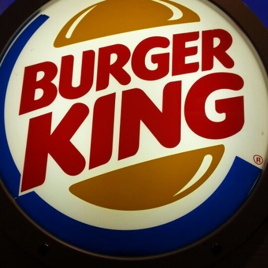 Photo prise au Burger King par Soffie R. le9/28/2012