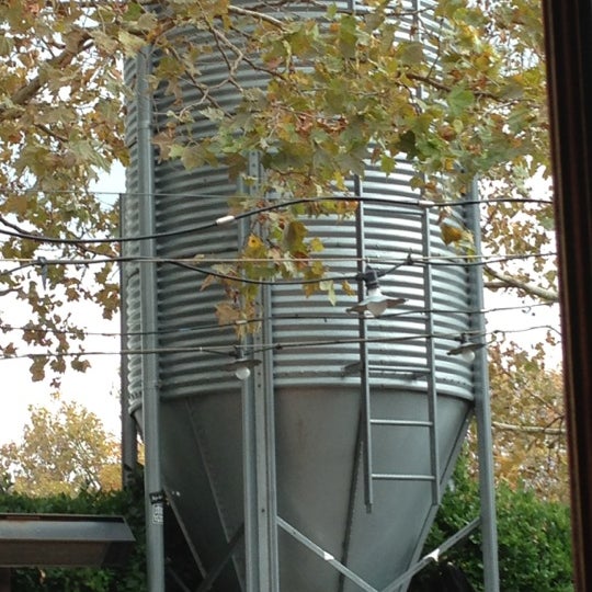 11/20/2012にShelly M.がPyramid Brewery &amp; Alehouseで撮った写真